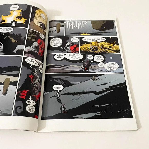 Hellboy The Chained Coffin and Others Mike Mignola Comic Book - Picture 14 of 16